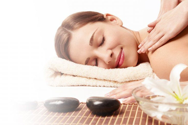 Массаж горячими камнями